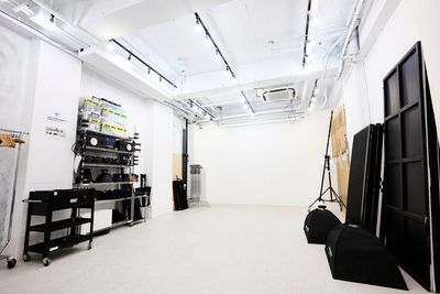 スタジオBIANCA表参道 機材費コミコミのキャンペーン価格！レンタル撮影スタジオの室内の写真