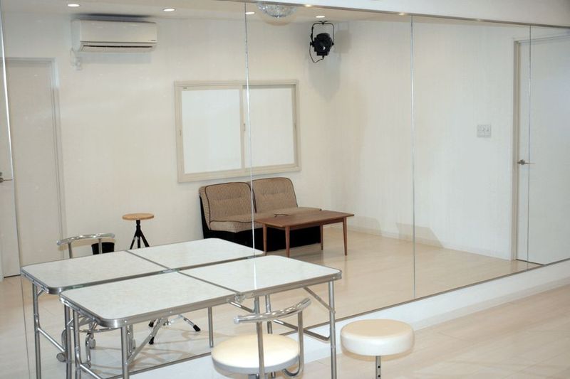 ロータス   前撮りロケ・メイクフィッティングスペース - Latina　ロータススタジオ