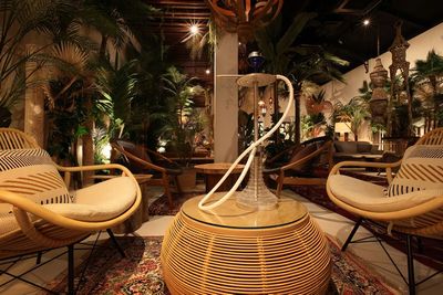 シーシャラウンジ チルラグ 名古屋 グランデ 栄店の室内の写真