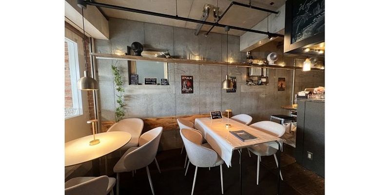 飲食店 - レンタルスペース「コマザワ246」