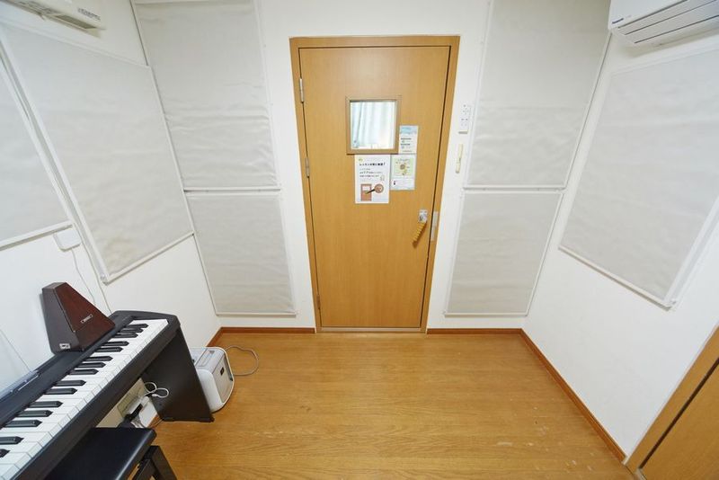 🎵Dルーム【駅２分】防音スタジオ🎹ピアノ📶WIFI（即決） - スポロスタジオ【溝の口駅徒歩２分】🎹ピアノ📶高速WIFI