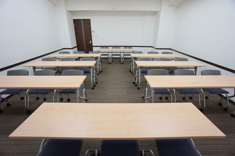 第3会議室【室料30%オフ】  - 名古屋会議室 名古屋伏見駅前店