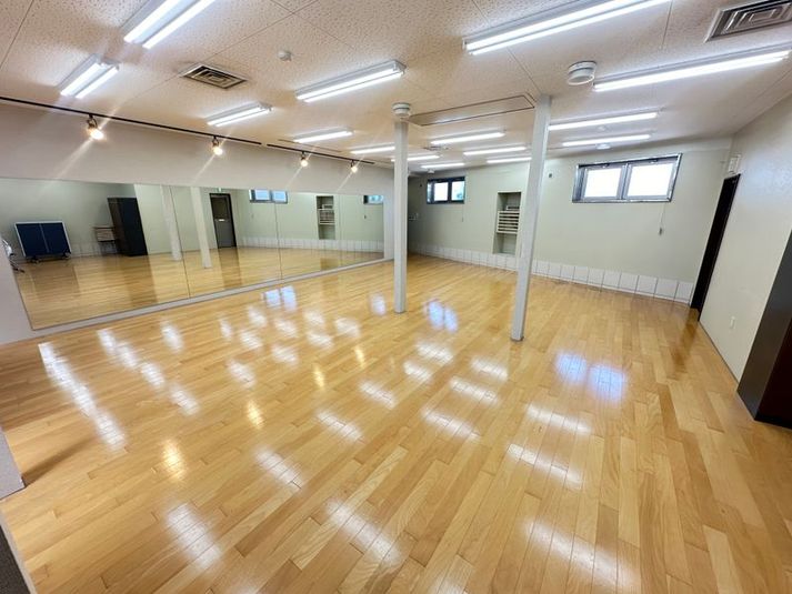 清潔　広々レンタルスタジオ　特特プラン実施中 - QUATRO レンタルスタジオ