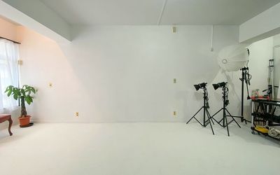 Y1 STUDIO／オクタボスタジオ代々木 撮影スタジオ＆ギャラリーの室内の写真