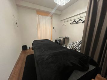 反対側から - 丸の内駅すぐのレンタルサロン 丸の内駅徒歩1分のレンタルサロンの室内の写真