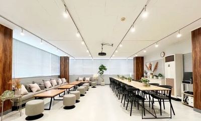 神田駅徒歩1分｜48人収容｜120インチプロジェクター｜土足可能｜ゴミ回収サービス有 - 【Good Space神田駅前】