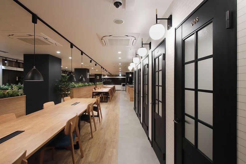 会議室１ - Bizcafe鶴見