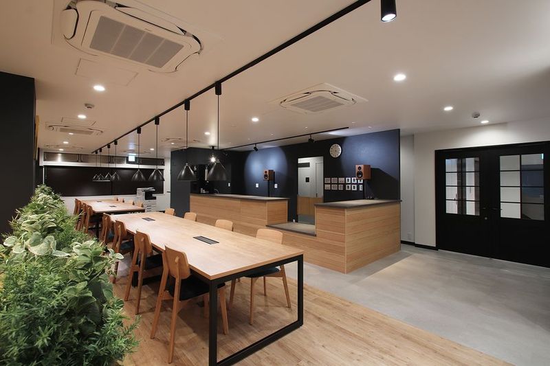 会議室１ - Bizcafe鶴見