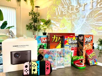 【池袋徒歩4分】R-STUDIO ボドゲ🎮誕生日会🎁 ルイルイランド池袋の室内の写真