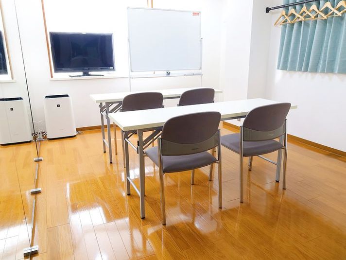 会議室『ベストルーム立川』地域最安値多目的スペース - 安い！駅近！ベストスタジオ立川 南口4分ヨガ＆ダンスSTUDIO