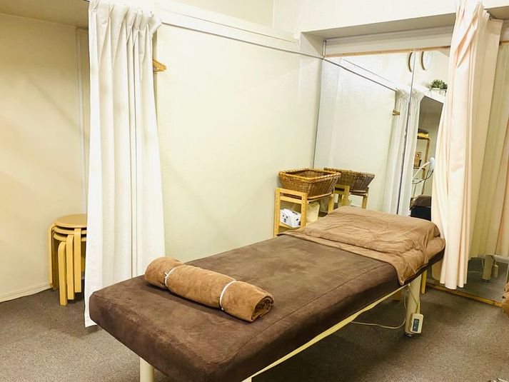 レンタルサロンスペース - ハチドリシェアサロン