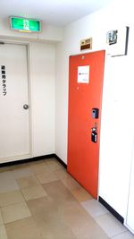 PSP会議室 札幌① （7階708）【札幌駅北口10秒】小会議室の入口の写真