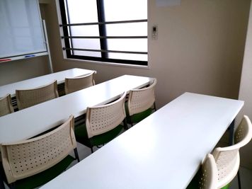 PSP会議室 大宮 【大宮駅東口徒歩５分】小会議室／セミナールーム《大宮第１店舗》の室内の写真