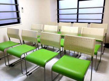PSP会議室 大宮 【大宮駅東口徒歩５分】小会議室／セミナールーム《大宮第１店舗》の室内の写真