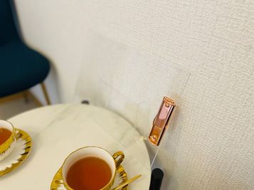A4バインダーもモチロンございます。 - レンタルサロン AndSTAR -Luna- 赤坂店の設備の写真