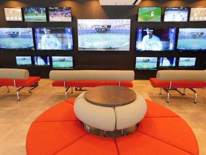 貸切スペース - SPORTS LOUNGE