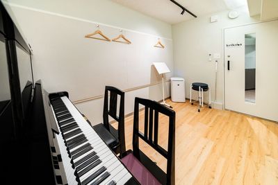 ケイコバ音楽スタジオ(旧KMA音楽スタジオ) 【I studio】の室内の写真