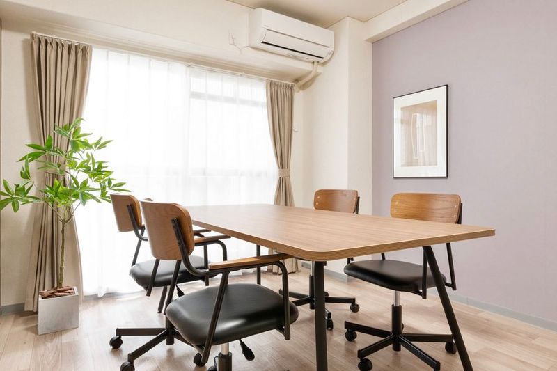 貸し会議室、ワークスペース - R's Office梅田