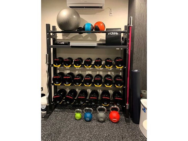【個室ジム】フリーウェイトが豊富♪ハコジム中洲店ルーム4 - ハコジム中洲店
