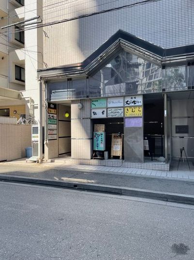 ダンス・ヨガ・エアリアルも可能なレンタルスタジオ - Studio Peace スタジオ ピース