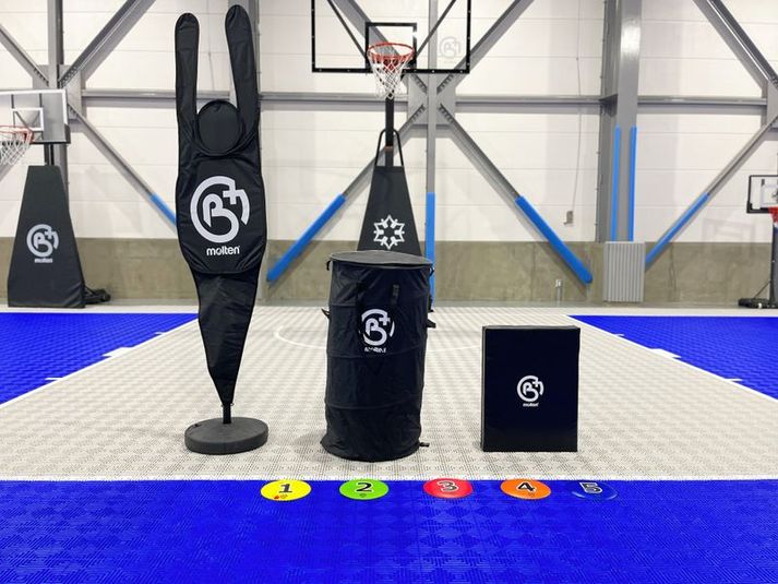 ERUTLUC CENTER 体育館・会議室 - ERUTLUC CENTER