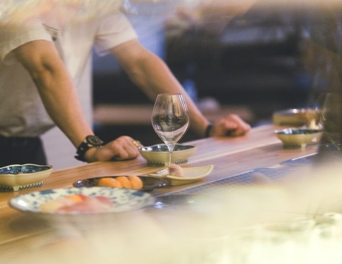 貸切スナック レイケン 大きな鏡張りの可愛いレトロな内装 - 【赤坂見附徒歩2分】貸切BAR(レイケン)/パーティー/2次会