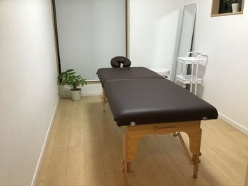 駅近！アクセス良好！！南向きで明るく開放感のある個室でゆっくりくつろげます！ネイル、着付け、などのご利用もできます。 - ゆらぎスペース二条　中島オフィス2F 
