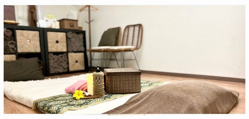 【代々木駅徒歩】備品充実☆タイマット有、整体、鍼灸、エステ - 代々木プライベートサロン