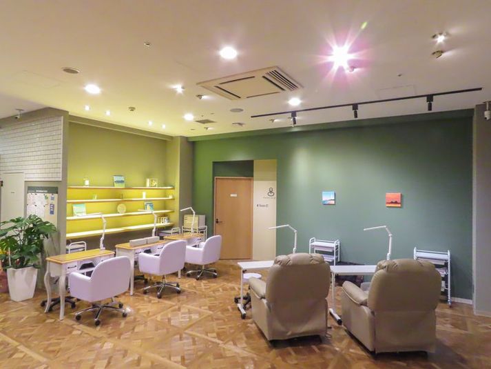 【岩田屋新館前】天神VIORO6F シェアサロン　ネイル - 天神VIORO 6F