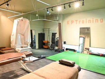 パーソナルトレーニングも整体などの施術も出来る - コリとる鍼灸整体サロン