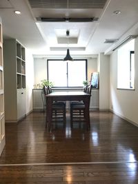 サロンドシアン Bスペースの室内の写真