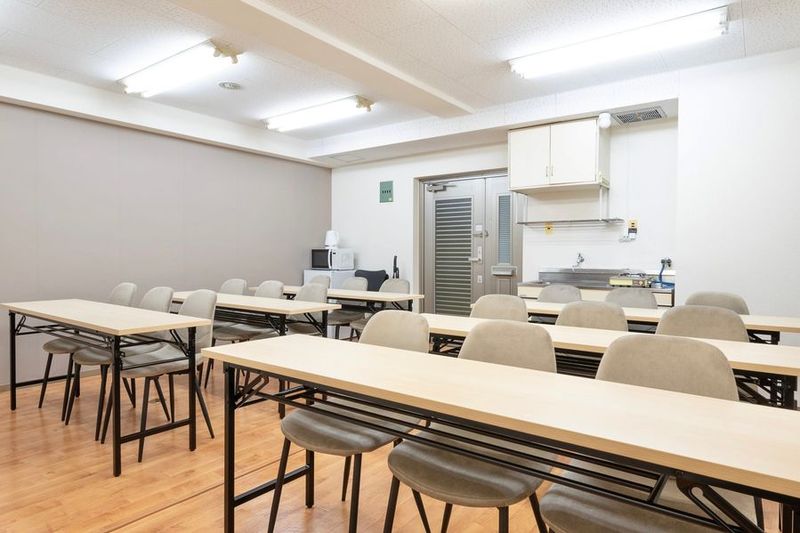 貸し会議室、ワークスペース - 〈SMILE会議室 広島駅前店〉