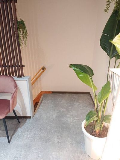 2.アイリスト、ネイリスト、エステティシャン向けレンタルスペース - ma cherie