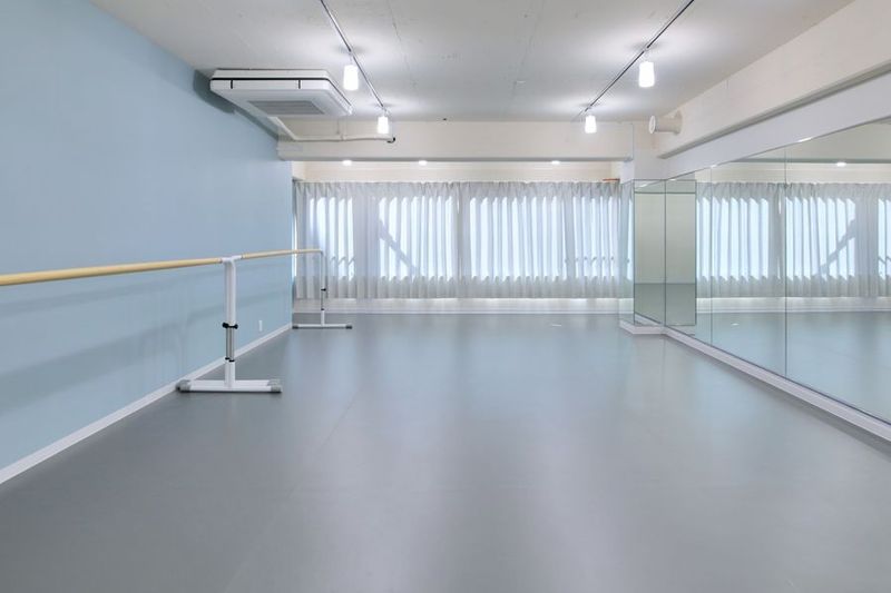 Hina STUDIO（新宿西口スタジオ）【Aスタジオ】 - Hina STUDIO(ヒナスタジオ)【新宿西口スタジオ】