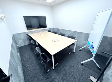 【栄駅直結のサカエ地下街出口より徒歩1分/最大8名】Wi-Fi完備！面接や打ち合わせに便利な会議室/ロの字設営 - 名古屋会議室 ATS広小路ビル栄駅前店