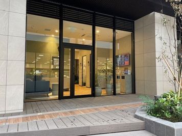 H¹T武蔵浦和 ROOM X 01の外観の写真
