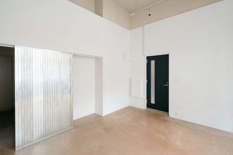 STUDIO MEMORYLEAK1981 - STUDIO MEMORYLEAK1981