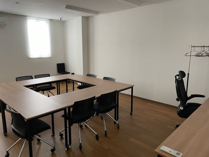 4階オフィススペース(商談、面接など様々な用途に活用できる個室） - CoWorks24佐世保店