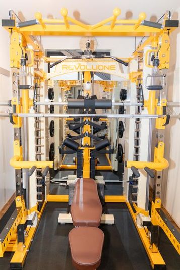 河原町駅５分！　オールインワンスミスマシン　完全個室レンタルジム - SHINY BODY （シャイニー・ボディ）錦店