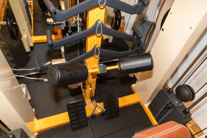 河原町駅５分！　オールインワンスミスマシン　完全個室レンタルジム - SHINY BODY （シャイニー・ボディ）錦店