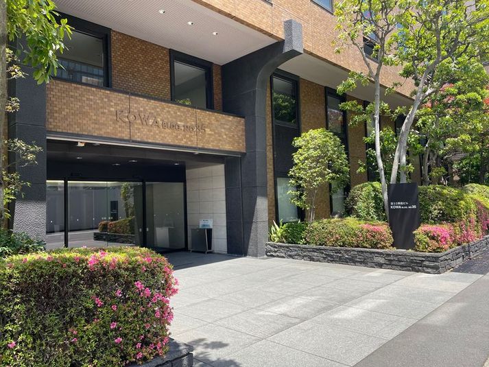 【26名着座可能】レイアウトが自由自在なレンタルルーム - WAW赤坂第35興和ビル