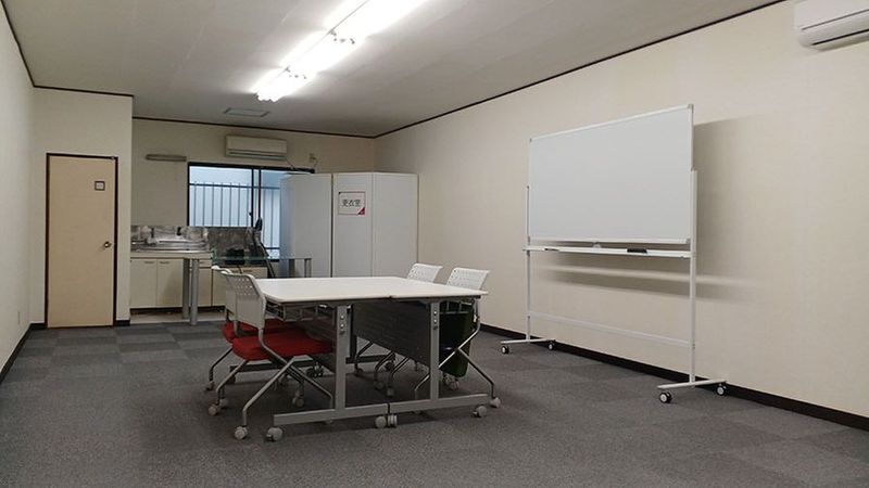 【小金井スペース】New東小金井駅🚃50㎡/Wi-Fi📶 レンタルスタジオ　小金井スペースの室内の写真