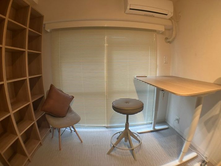 square meeting room - GL sangenjaya