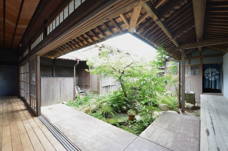 【熊本県宇城市】国登録有形文化財の町家「塩屋」 - 国登録有形文化財の町家「塩屋」