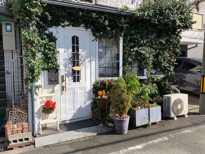 美容室設備付き、マッサージ、休息、カウンター併設レンタルスペース - スパジオ　イルベント