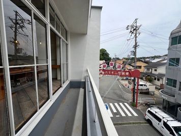 AZAMI白浜ビル エーオフィス白良浜308号室　白良浜すぐのコワーキングスペースの外観の写真