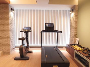 最新GYMマシン・広々キッチン同時利用可 - エコニアレンタルサロン