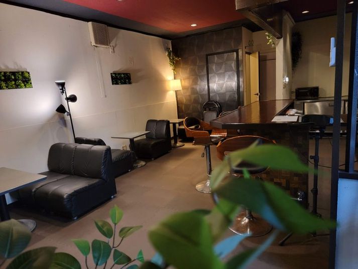 コンビニ徒歩1分。撮影・推し活・会議ができる元スナックのスペース - ミックススペース寄居