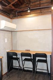 ヒヤクキチ 相模原・町田エリア|古淵駅徒歩7分｜DIY学生発の古民家スペースの室内の写真