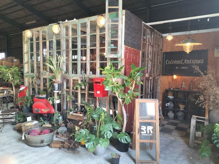 倉庫スタジオ - ロンロ海老名ショールーム